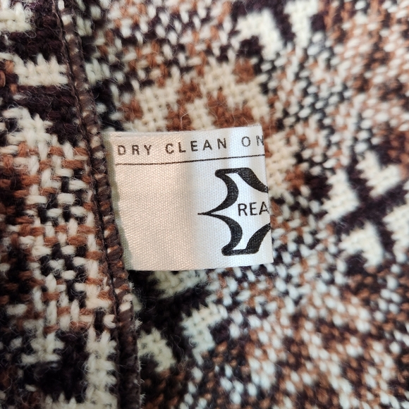 Welsh Sweater Vest GWYDIR GARMENTS Trefriw Woolen Mills Woven Wool VTG (sz16) - Picture 13 of 15